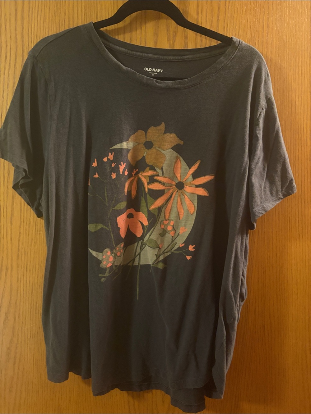 Old Navy Women's Charcoal Short-Sleeve Tee with Orange Floral Graphic